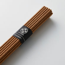 Load image into Gallery viewer, Incense stick KUSUNOKI - Heting Artelier